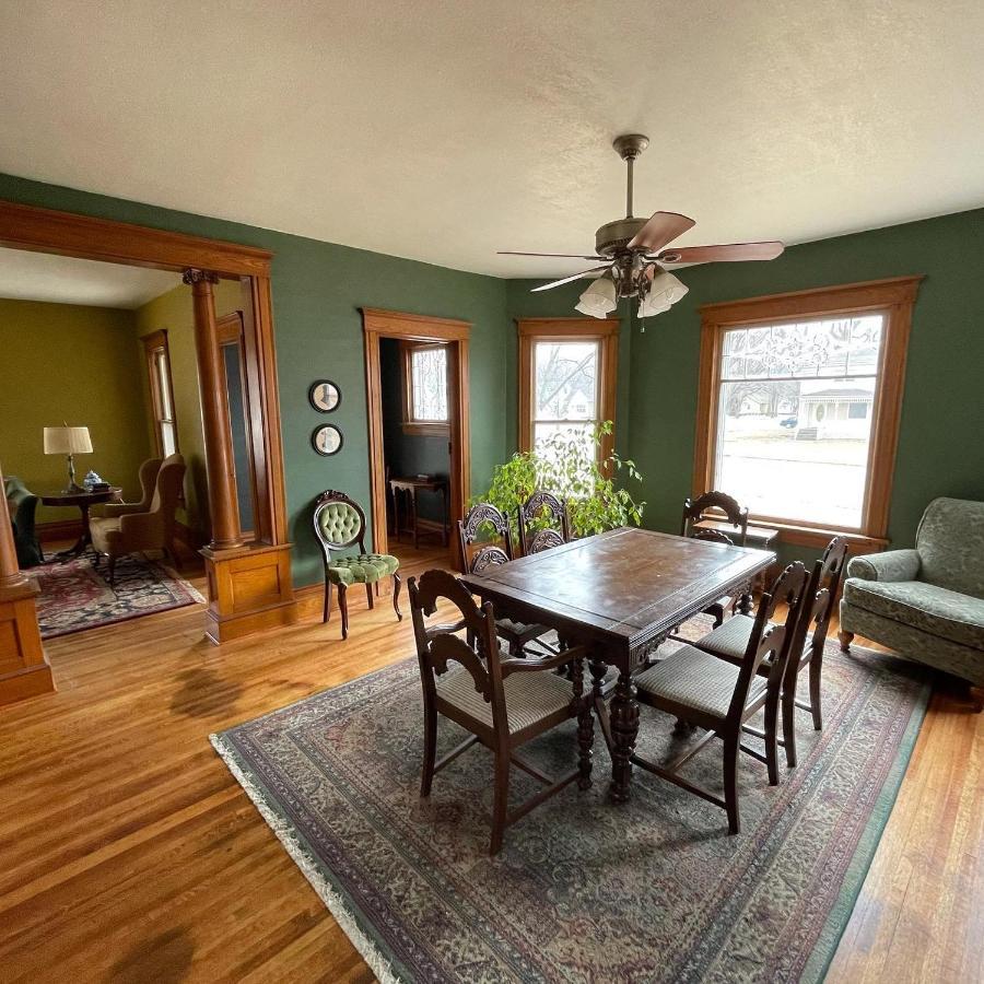 Old Town Inn Sioux Center Extérieur photo